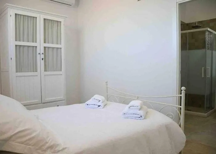 Ix B Morales & Arnal Apartment